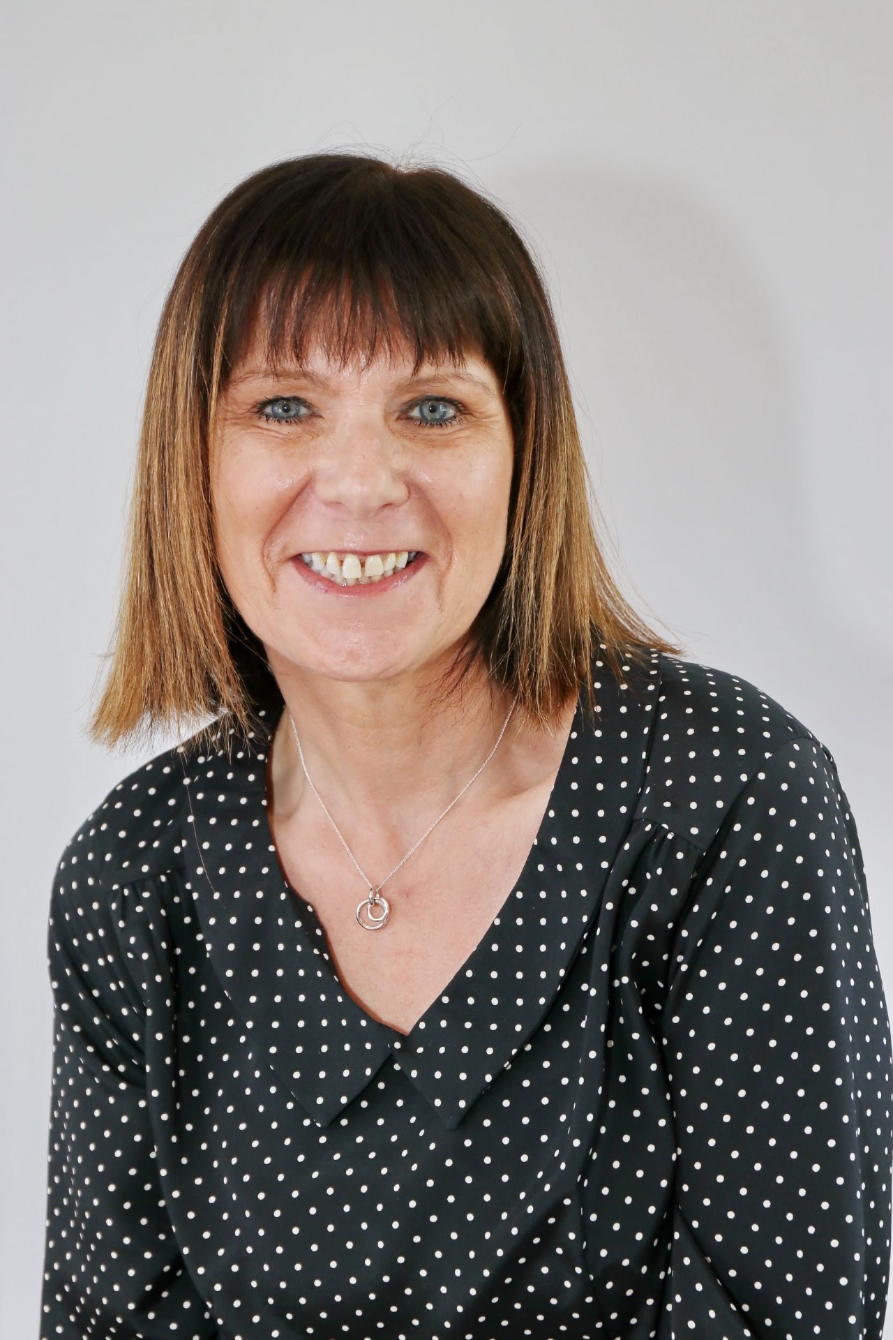 Simone, Housing Adviser